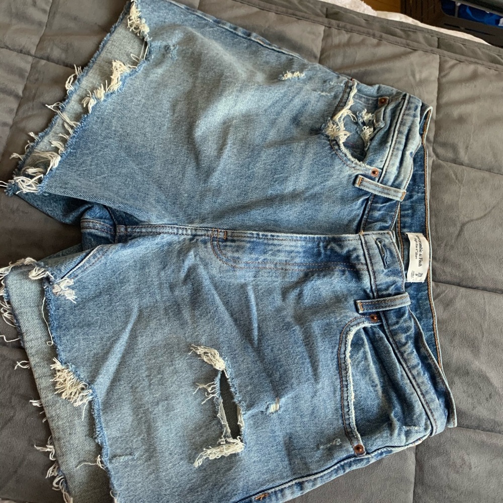 Abercrombie Jean shorts NEW w/o tags